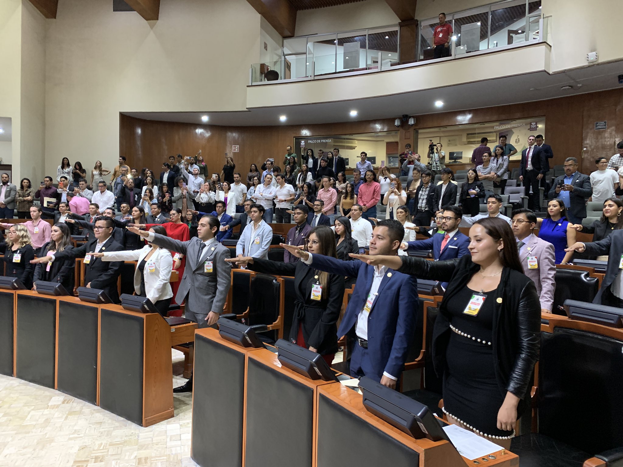 REALIZAN PARLAMENTO JUVENIL 2023 EN EL CONGRESO DE JALISCO