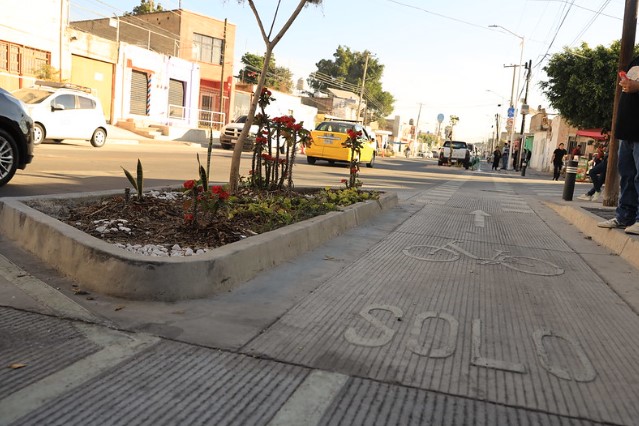 Zapopan Moderniza Vialidades Suman Metros De Calles Con Concreto