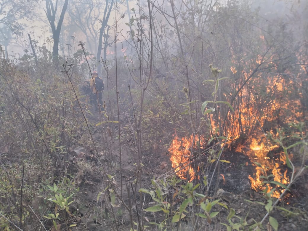 POR INCENDIO ACTIVAN ALERTA ATMOSFÉRICA EN IXTLAHUACÁN DE LOS