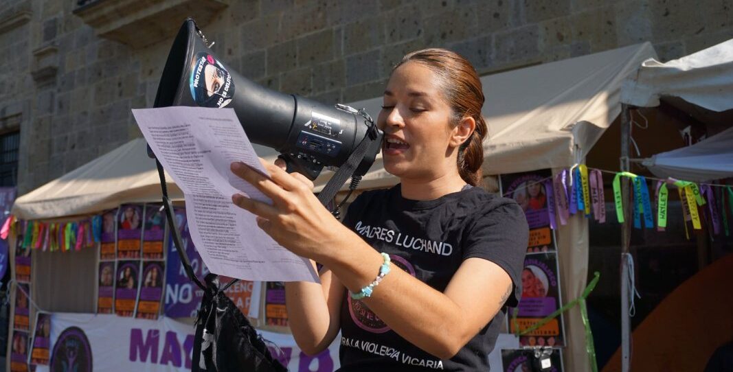 Manifestantes Sobre Ley Vicaria Reciben Acompa Amiento En Huelga De