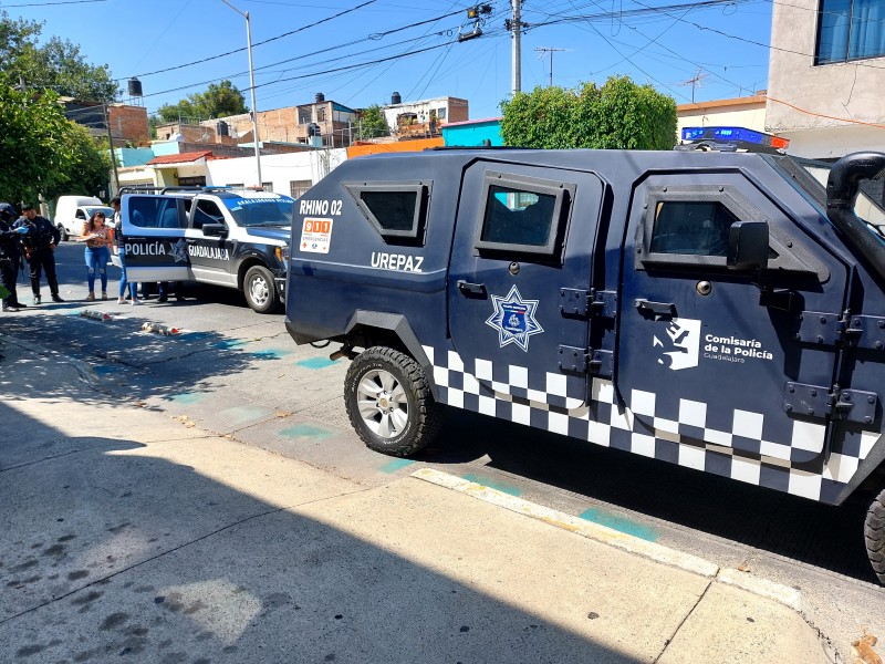 DETIENEN A DOS HOMBRES Y UNA MUJER TRAS BALACERA EN LA COLONIA LA PENAL