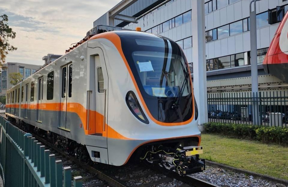 ANUNCIAN LLEGADA DEL PRIMER TREN DOBLE DE LA LÍNEA 4 DEL TREN LIGERO ...