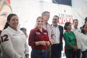 ELECCIONES 2024: CLAUDIA DELGADILLO REAFIRMA COMPROMISO CON MAESTROS DE JALISCO