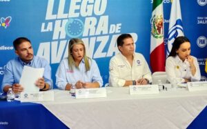 DIPUTADOS DEL PAN PRESENTAN INICIATIVAS PARA ERRADICAR POBREZA EN MÉXICO
