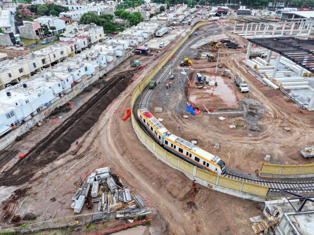 PRUEBAS DE RODADO DE LÍNEA 4 DEL TREN LIGERO SERÁN EN AGOSTO