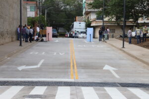 ENTREGAN PAVIMENTACIÓN CON CONCRETO HIDRÁULICO DE LA CALLE 21 DE MARZO