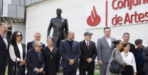 DEVELAN ESCULTURA EN HOMENAJE DE RAÚL PADILLA EN CENTRO CULTURAL UNIVERSITARIO