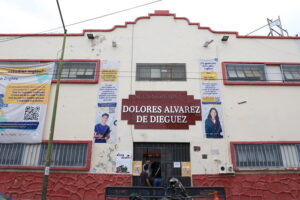 RENUEVA GOBIERNO DE GUADALAJARA LA SECUNDARIA DOLORES ÁLVAREZ DE DIÉGUEZ