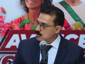 NIEGA CARLOS LOMELÍ DIVISIONES EN MORENA JALISCO