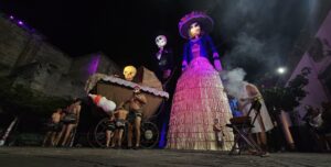 PARTICIPAN MÁS DE 200 PERSONAS EN MONTAJE DE DÍA DE MUERTOS EN ZAPOTLANEJO