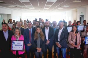 RECONOCEN A 21 EMPRESAS JALISCIENSES POR PROMOVER SEGURIDAD Y SALUD LABORAL